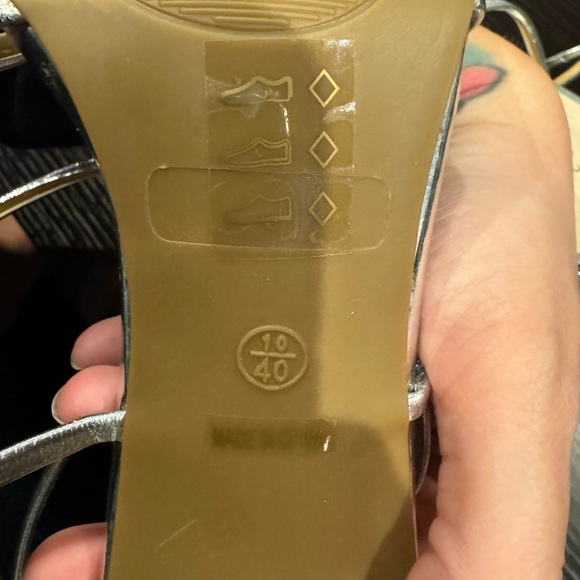 Silver Strappy 4” Heels - Picture 6 of 6